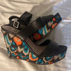 Vince wedges size 9.5